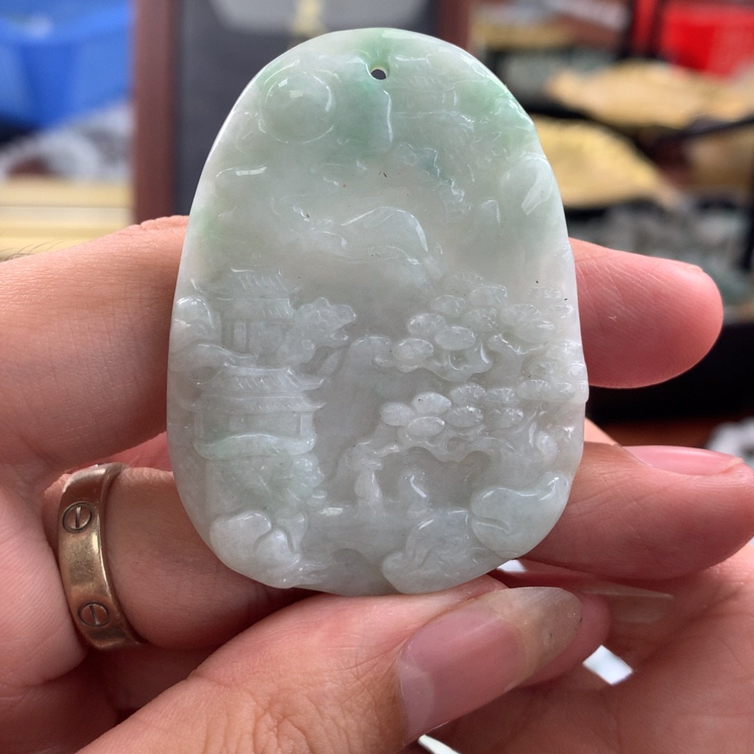 翡翠未镶嵌颈饰翡翠