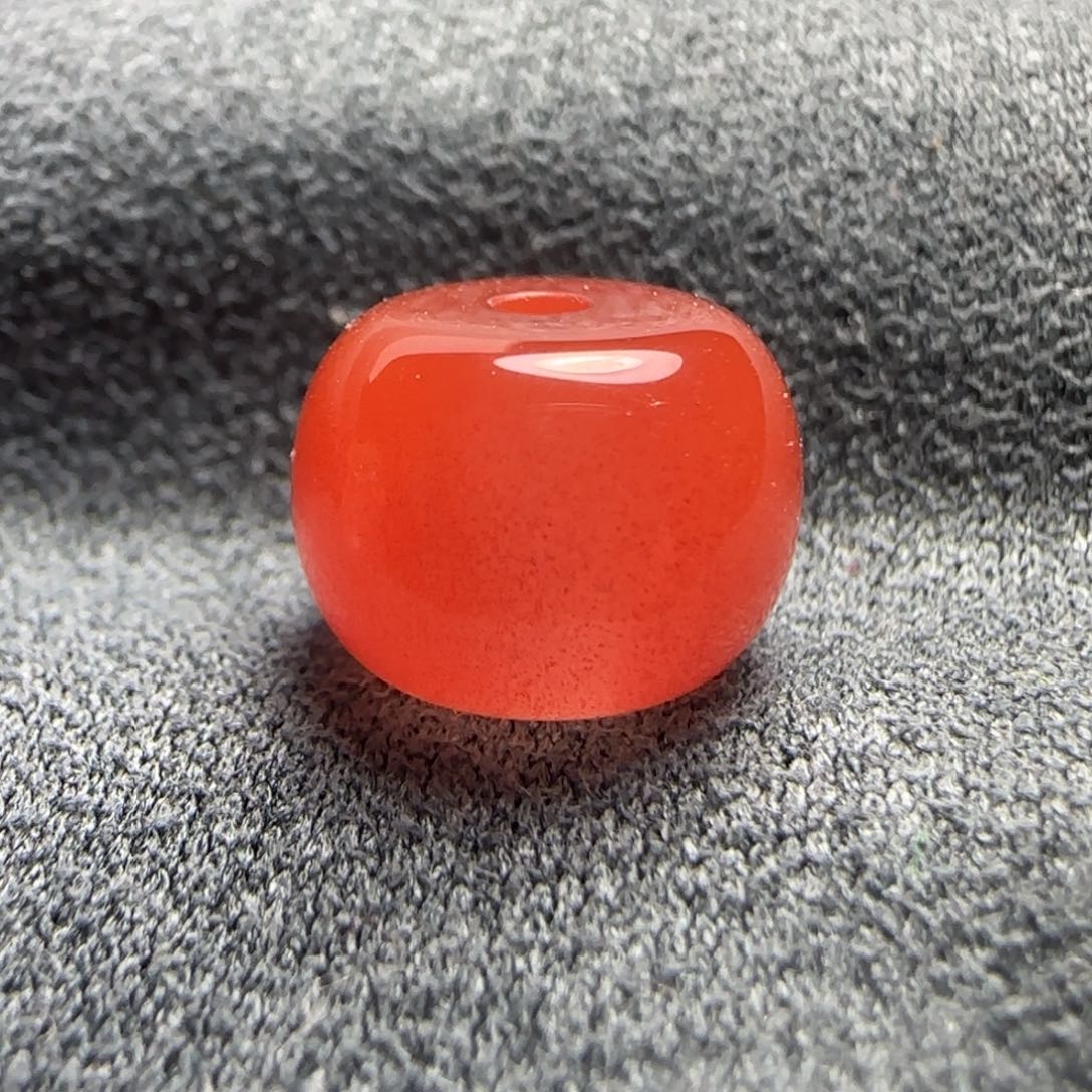 南红玛瑙未镶嵌9.3×6.7小墩子