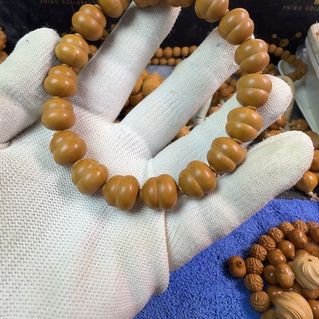 猴头核桃手串猴头雕刻福禄手串