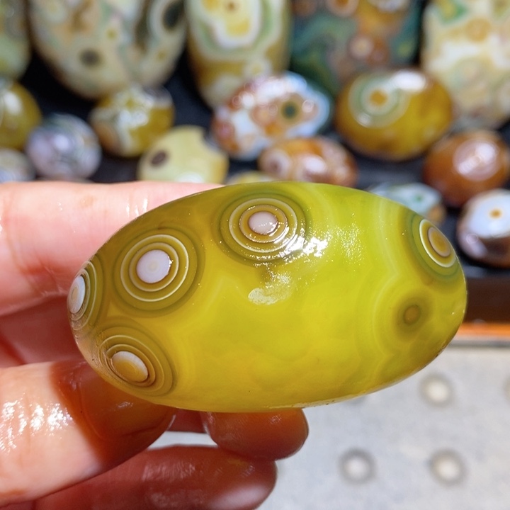 未镶嵌玛瑙/玉髓珠宝半成品93