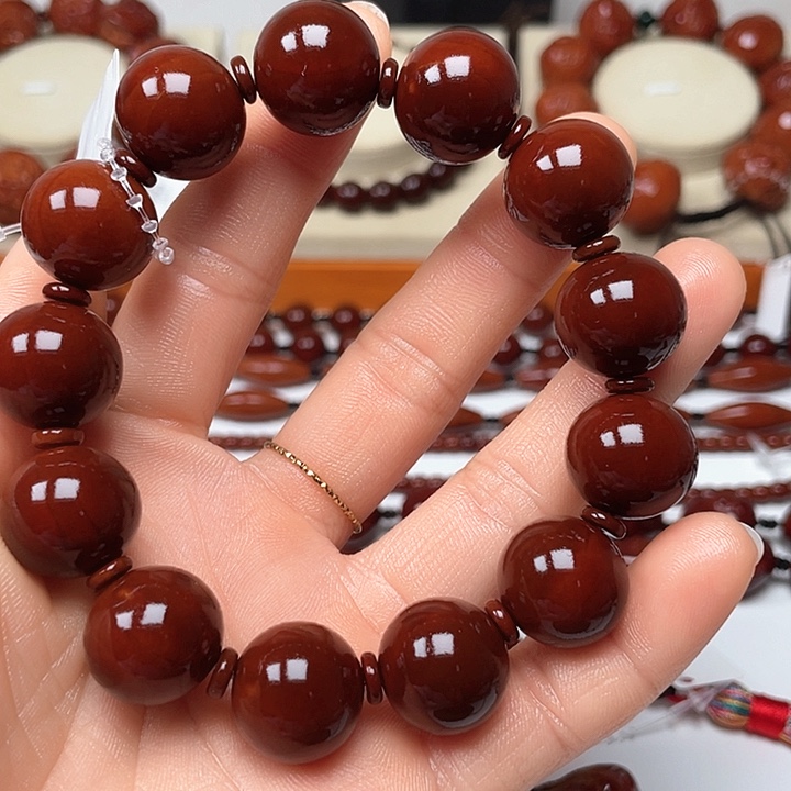 橄榄核手串起*玉化光珠