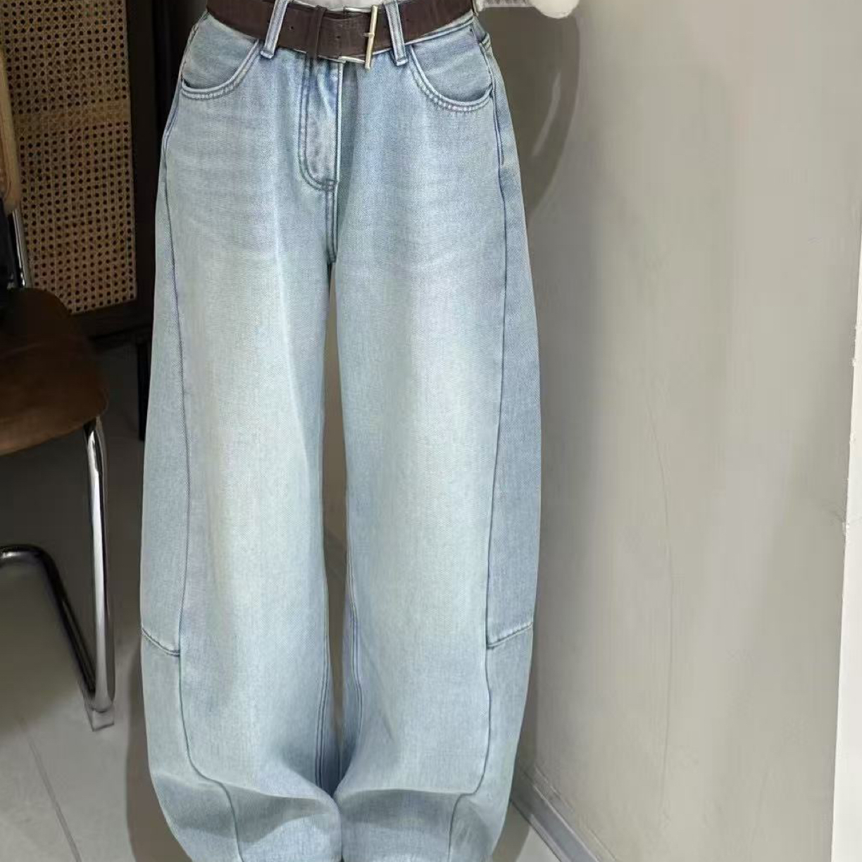 Misschen 浅色牛仔裤