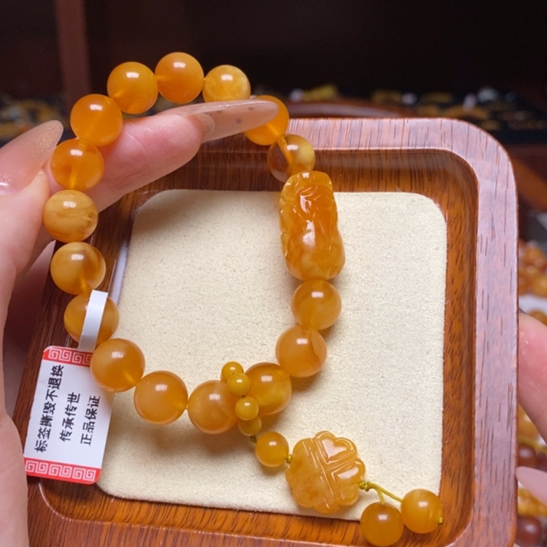 【闪购商品】蜜蜡手链未镶嵌手串