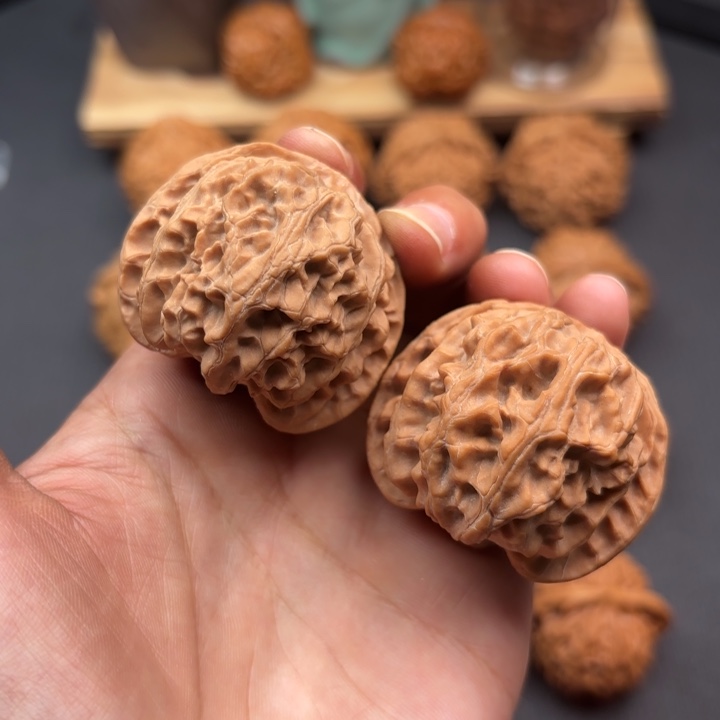 文玩核桃吊坠苹果43