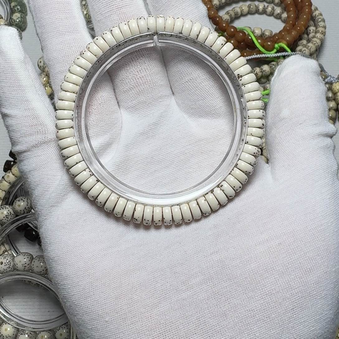 艾***吖手串星月菩提原生态原白药片手串