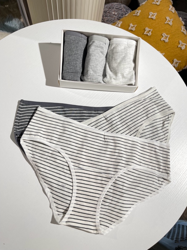 3条装 灰色空间 轻薄软感全棉少女低腰三角女士内裤