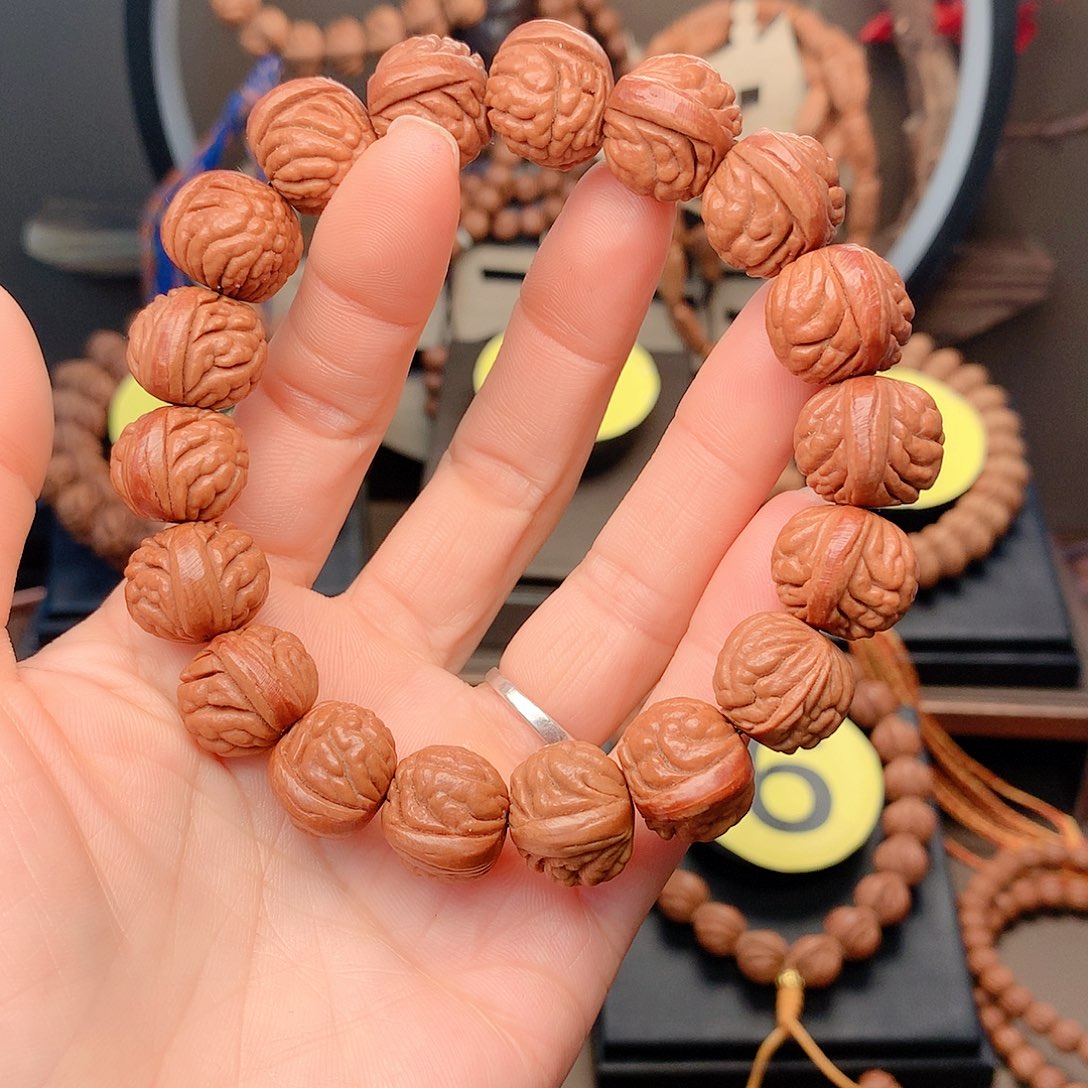 桃核吊坠M****o荔枝新品17