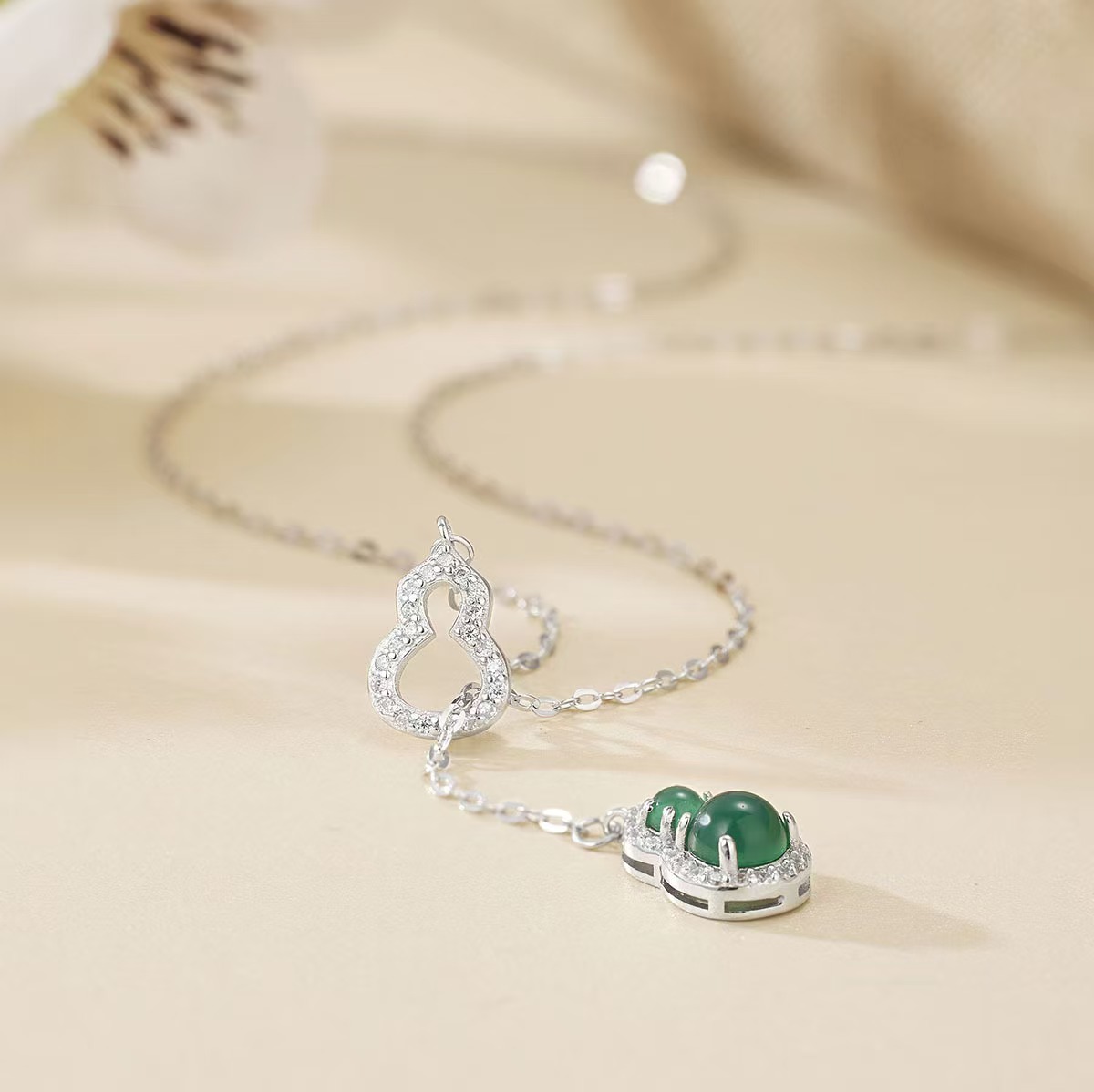 坠链均925银 高贵绿色项链髓髓925材质时尚气质镶嵌