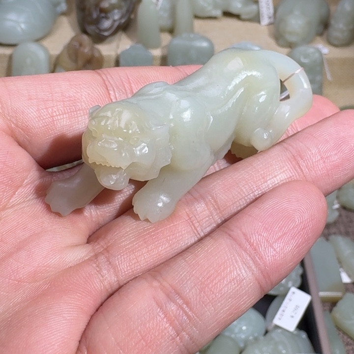 和田玉（糖玉）挂件未镶嵌