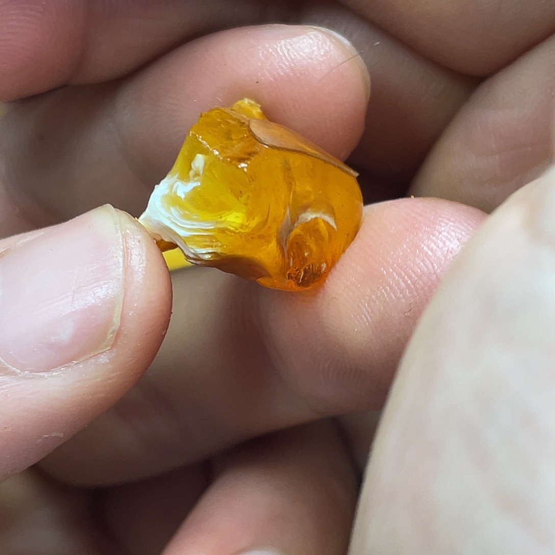 未镶嵌定制琥珀龙*