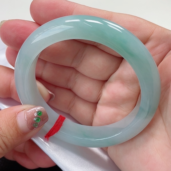 翡翠手镯未镶嵌缅甸翡翠手镯57圈