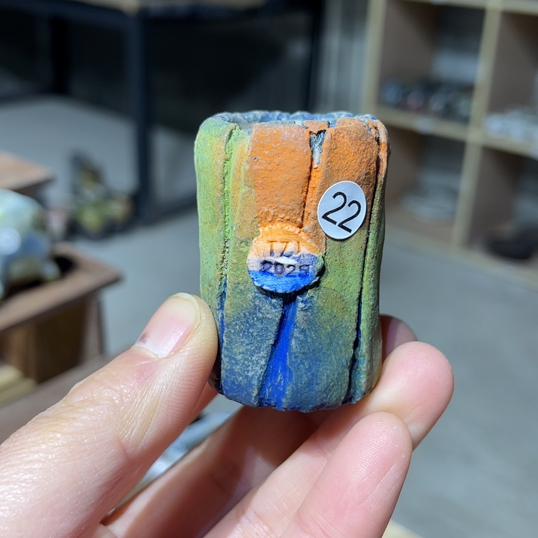 内口2.5外高5厘米左右