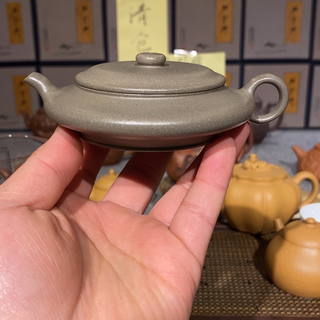 紫砂茶壶青段精工半手鸣遠虚扁110cc