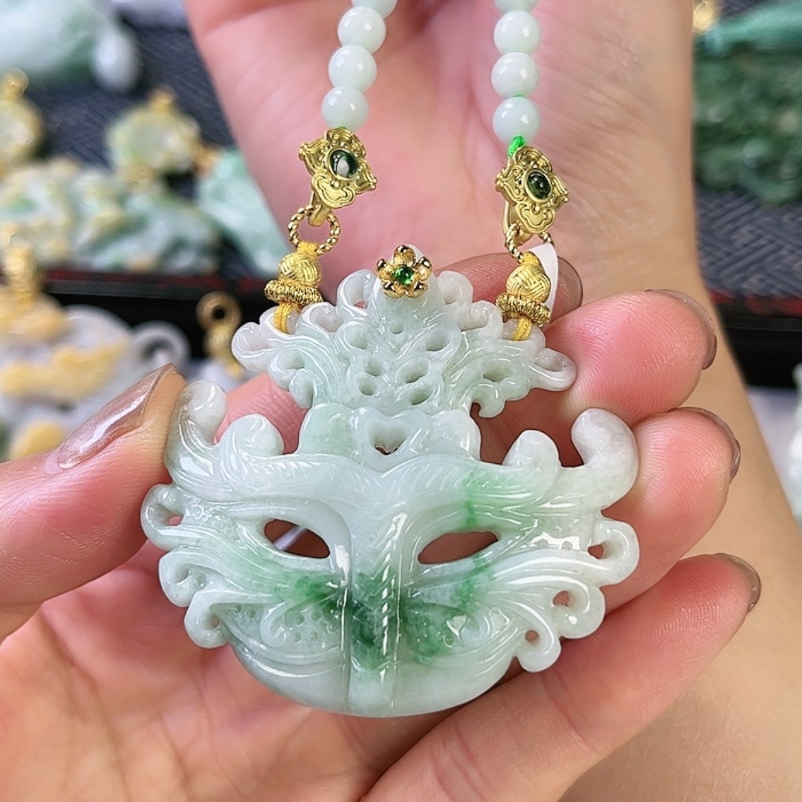 【闪购商品】翡翠颈饰未镶嵌挂件