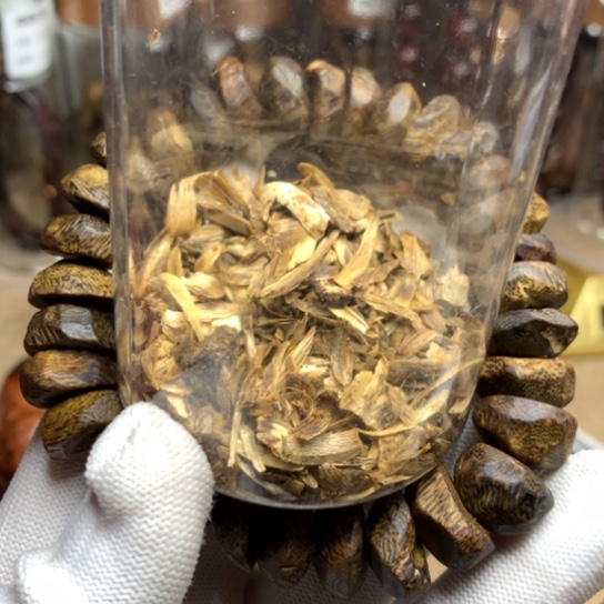 沉香沉香碎屑海南沉香