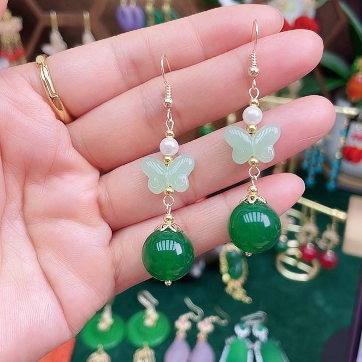 玛瑙/玉髓耳钉合金绿玉髓蝴蝶