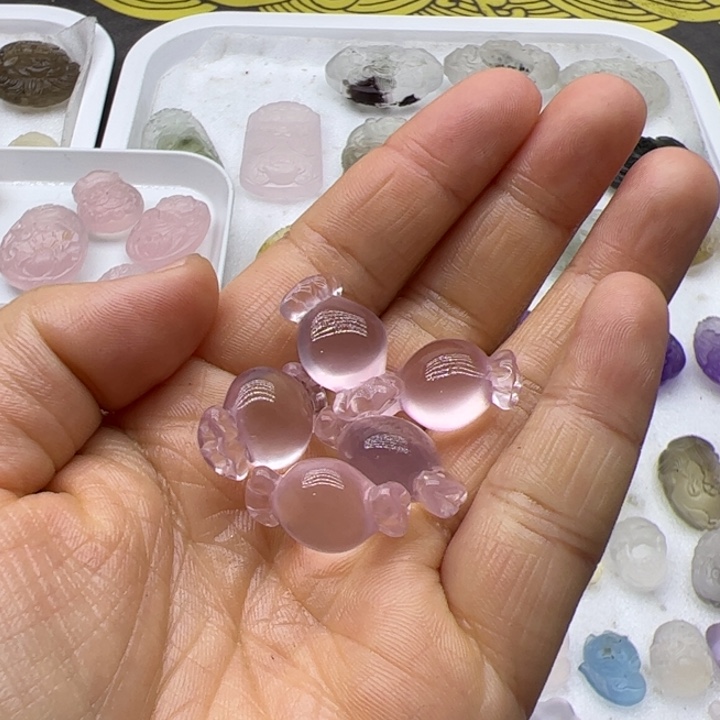 未镶嵌颈饰水晶天然水晶