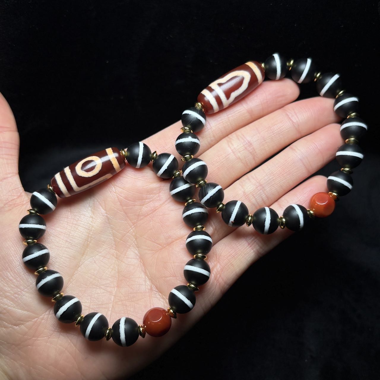 【阿钰推荐】 LY07922-玛瑙diy手串（一线一眼靠山)多样性发其一10mm