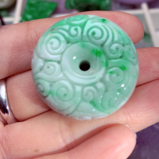 翡翠吊坠(不含链)未镶嵌