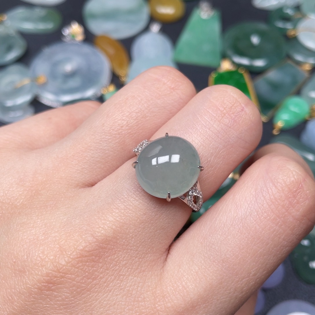 翡翠颈饰银S925镶嵌翡翠