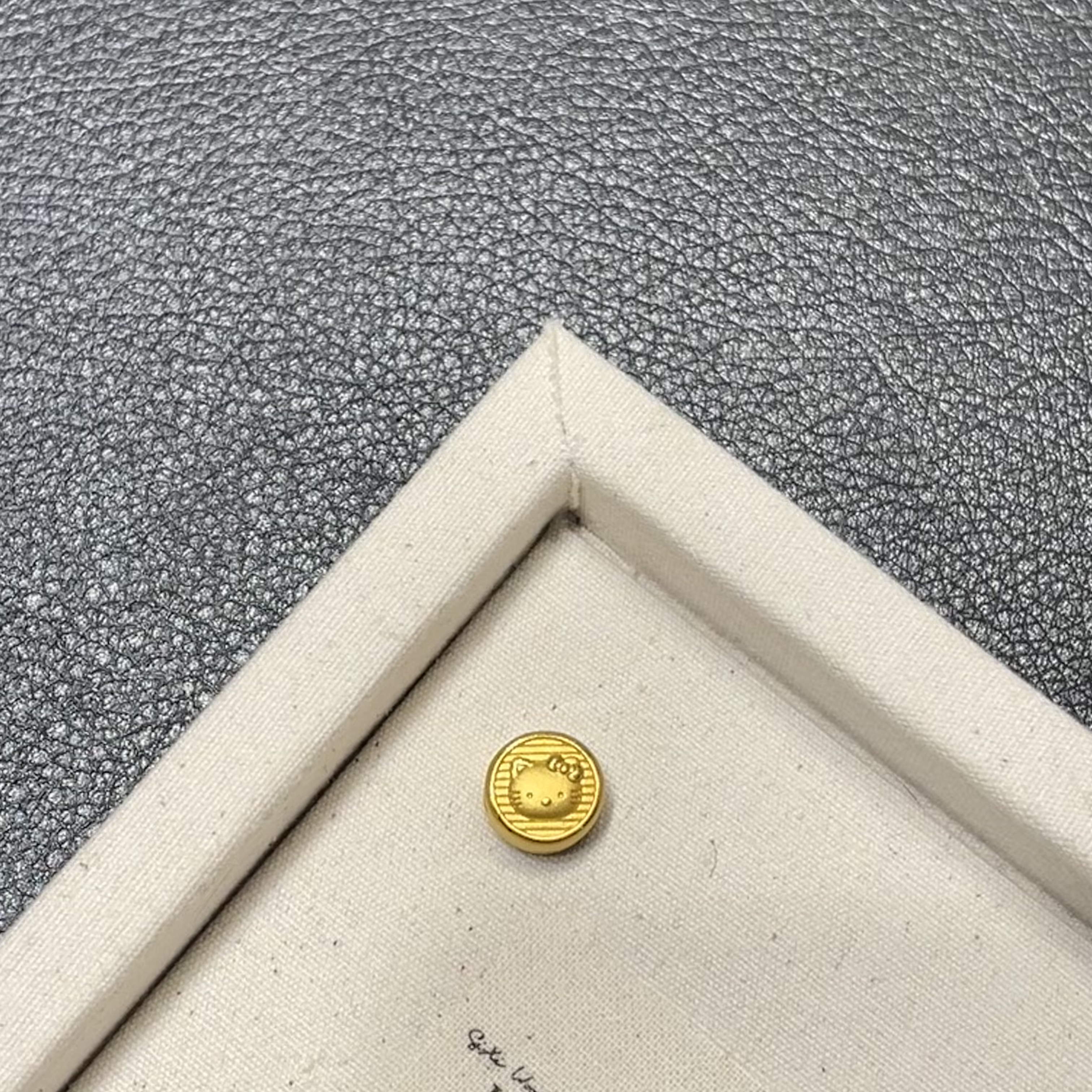 足金999 kitty小饼干萌趣简约时尚可爱送女友送闺蜜