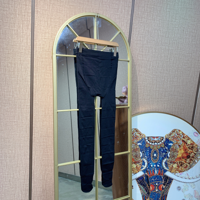 N088孕妇产后黑色薄绒连脚袜裤90-150