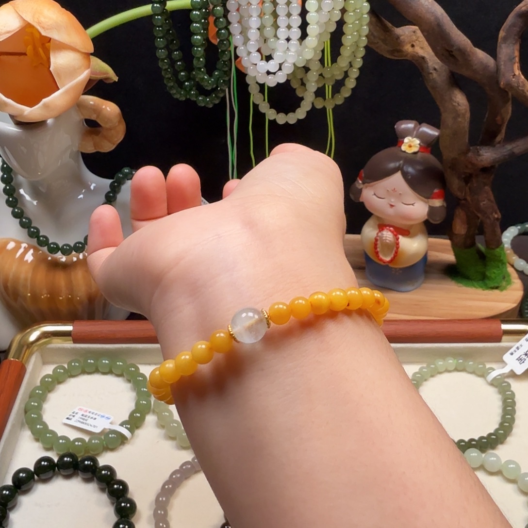 琥珀未镶嵌手串蜜蜡