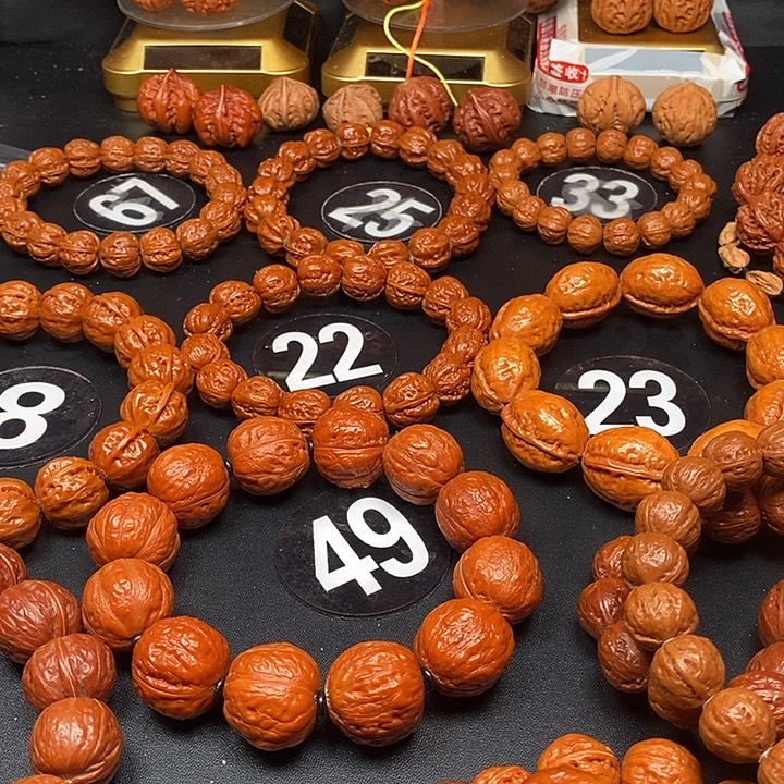 吊坠桃核桃心15野生桃和文玩手串