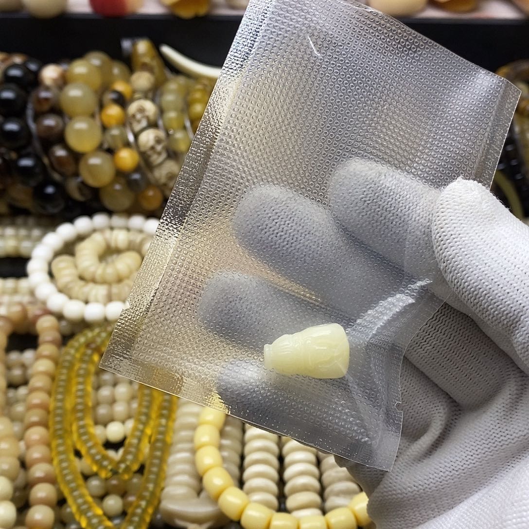 小***-手串/手链驼骨精美人工养殖驼骨