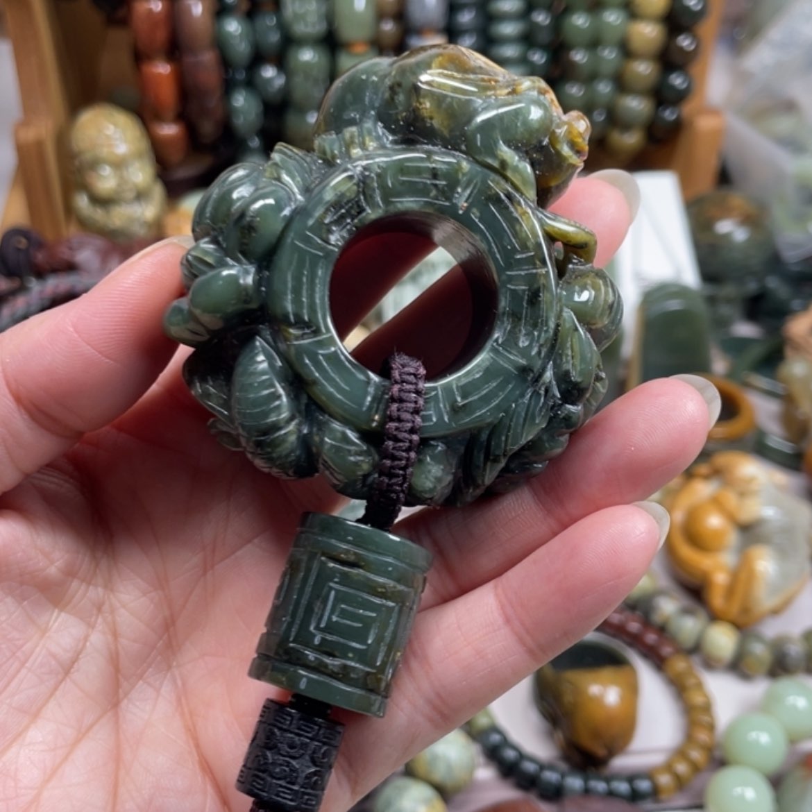 【闪购商品】岫岩河磨玉（透闪石质玉）手把件未镶嵌