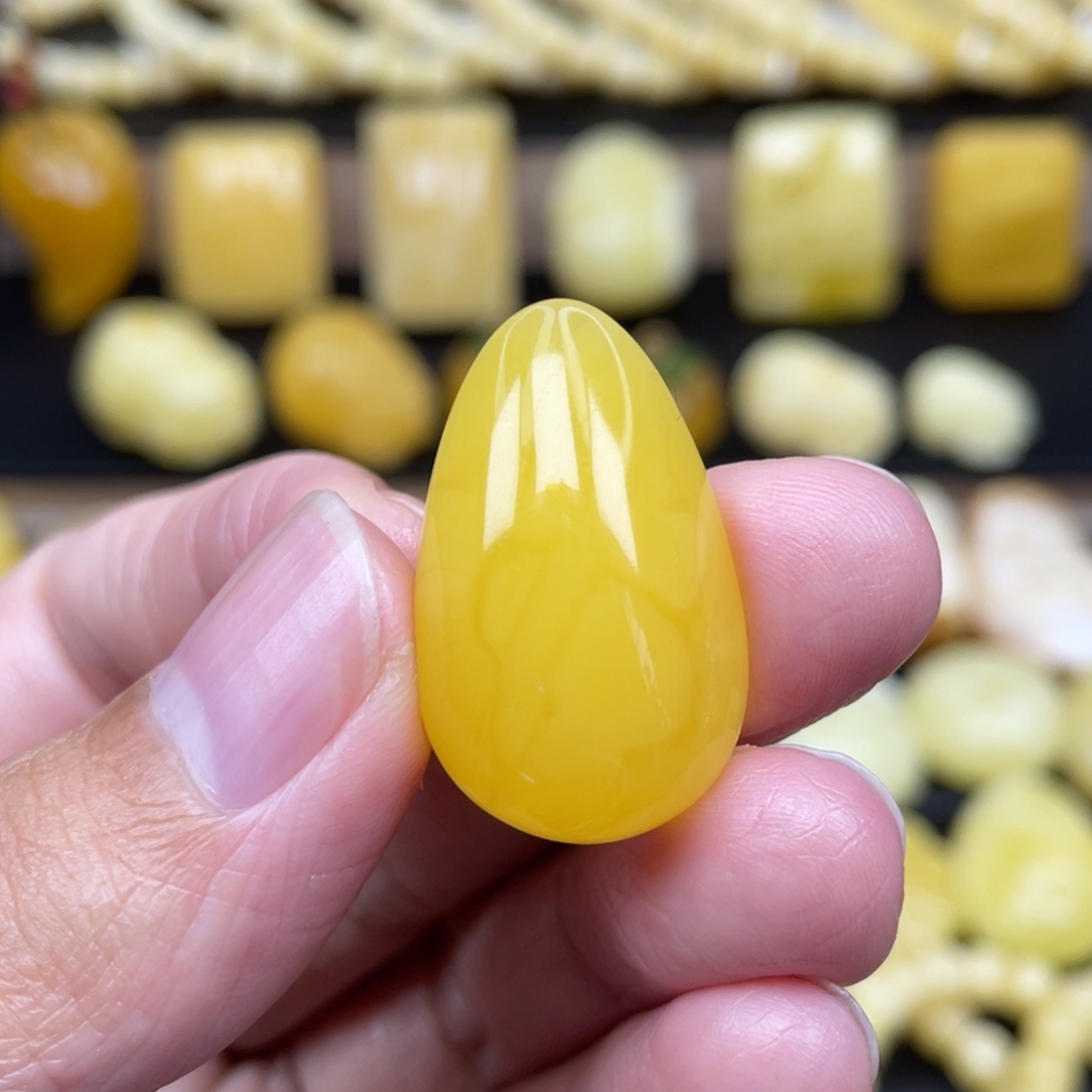 琥珀未镶嵌裸石琥珀蜜蜡
