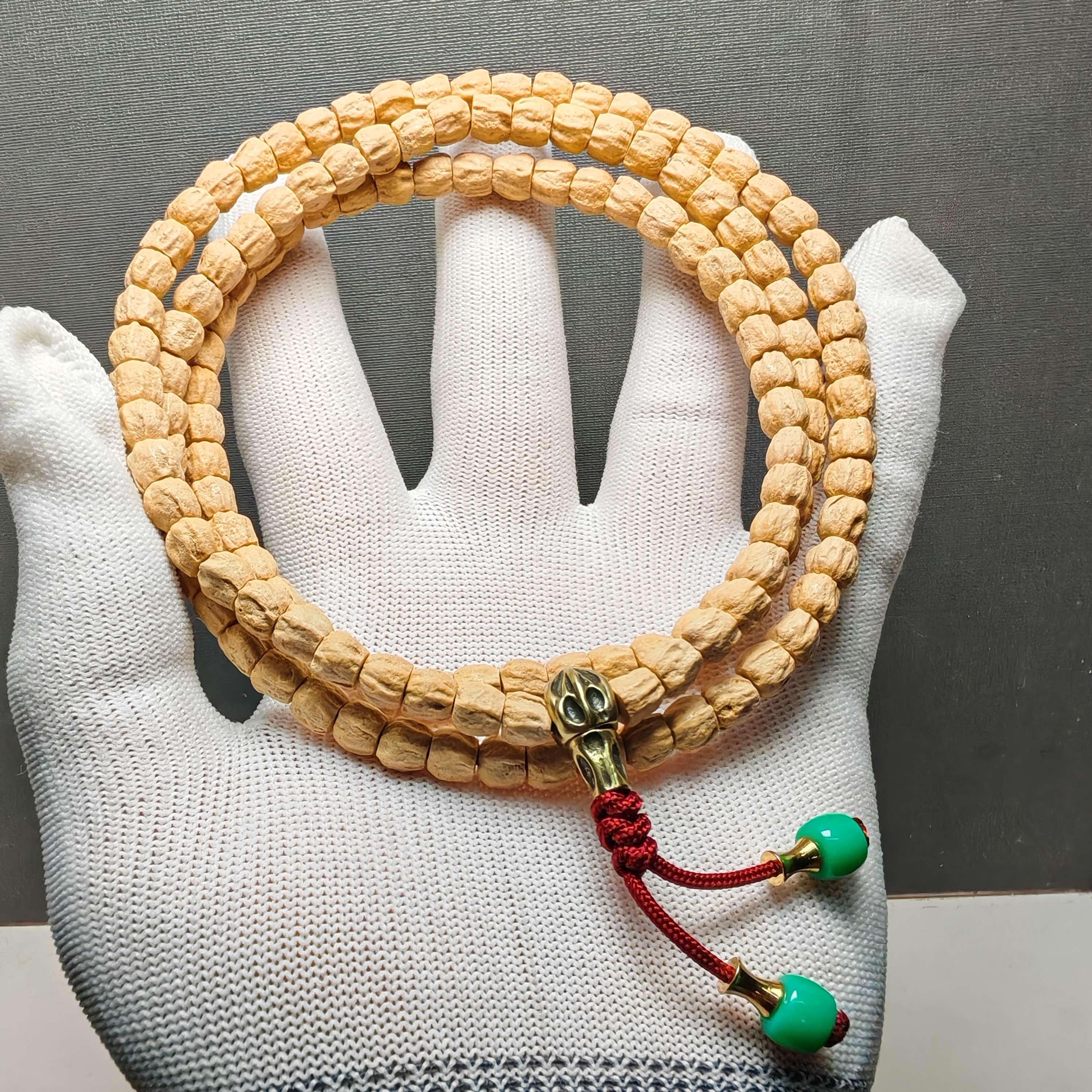 201号6.8毫米以上加长热振奶油皮归圆直筒顺百香籽脖挂柏香籽菩提