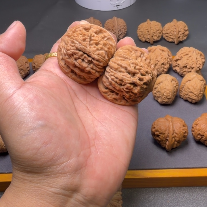 文玩核桃吊坠平谷一代楼44