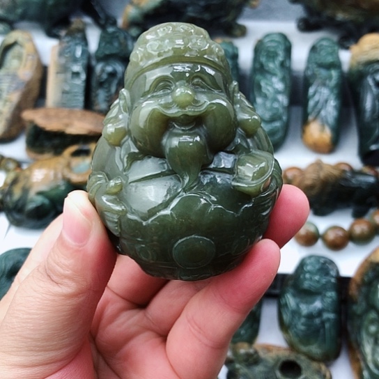 未镶嵌和田玉把件祁**胜