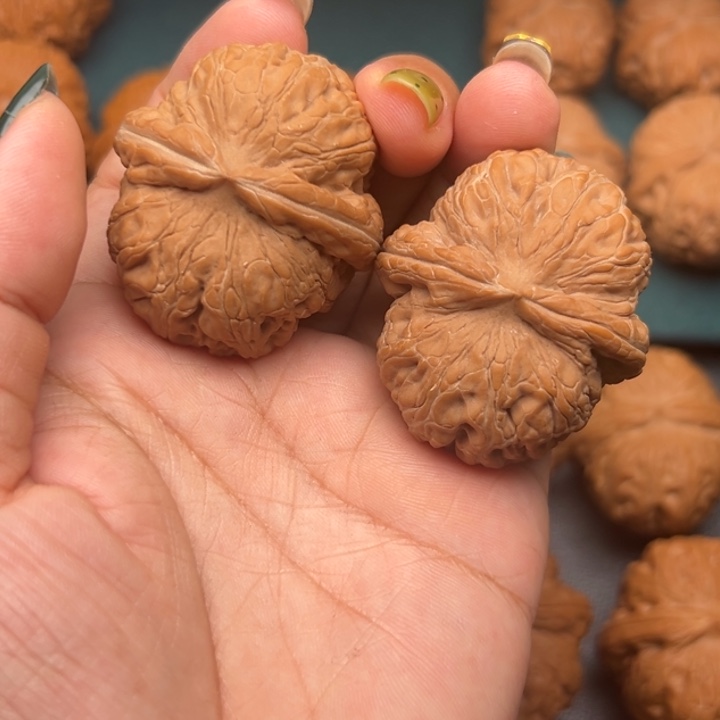 大***！桃核吊坠8888888888