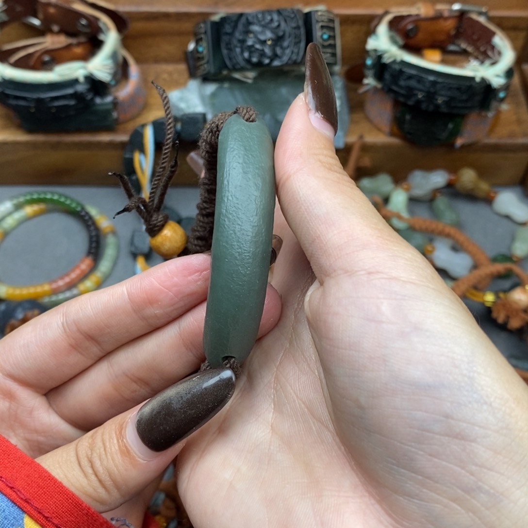 和田玉颈饰未镶嵌鑫*帆
