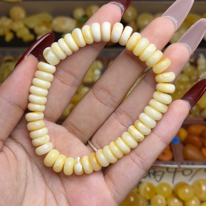 蜜蜡未镶嵌珠宝奇石满蜡白俏色算盘珠手串 微微瑕