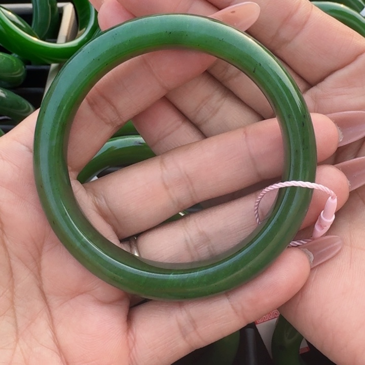 和田玉（碧玉）手镯未镶嵌