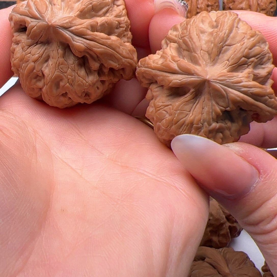 文玩核桃把件红锦鲤41丽