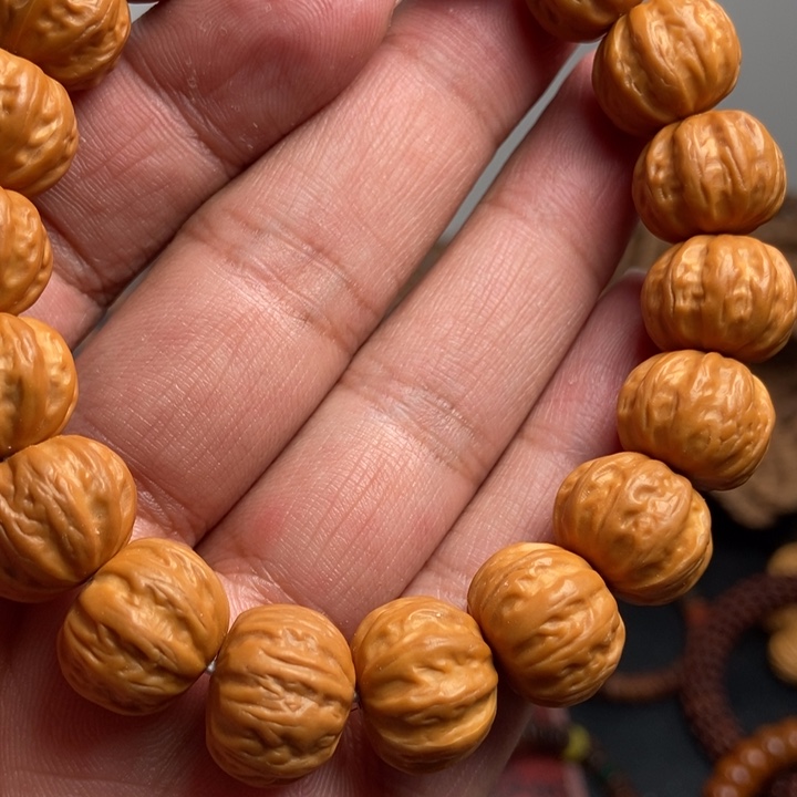 猴头核桃吊坠今天