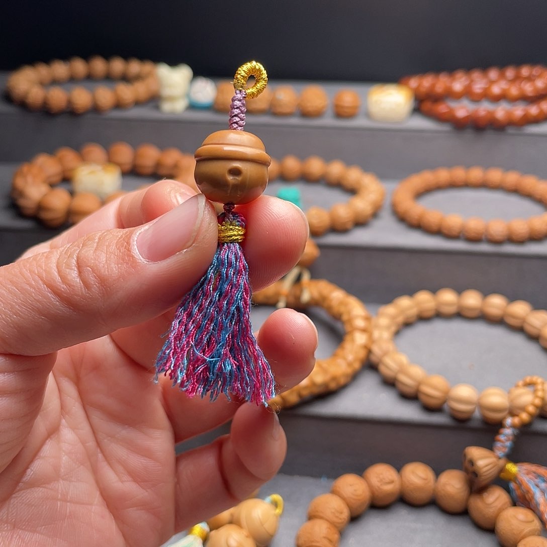 猴头核桃吊坠铃铛提溜