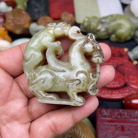 蛇纹石玉颈饰未镶嵌20