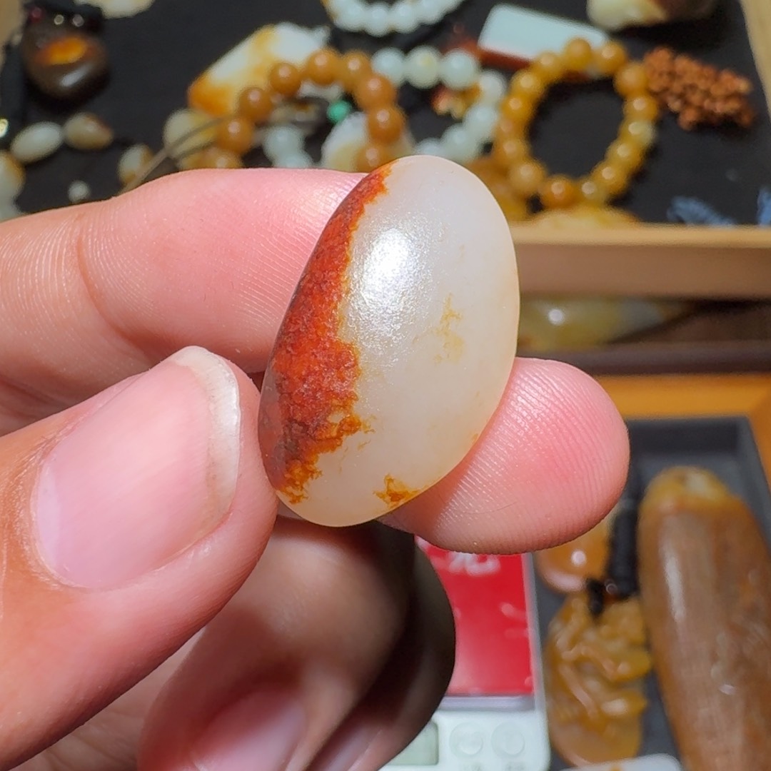 和田玉颈饰未镶嵌?****?