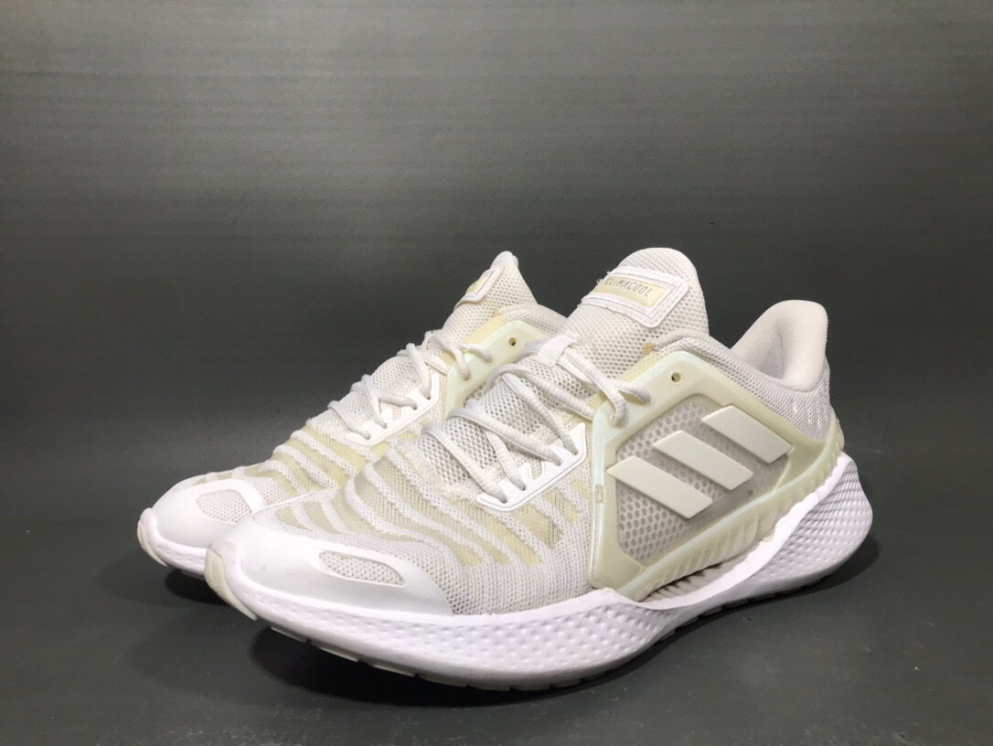43.5码 阿迪达斯 Climacool2.0 亮白运动鞋跑步鞋/9新无原盒