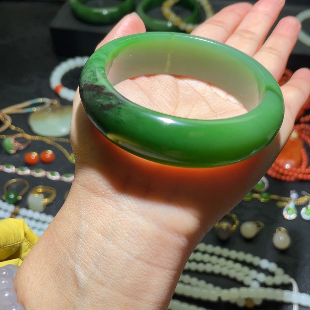 和田玉俄七聚红皮老料宽版手镯57-58未镶嵌