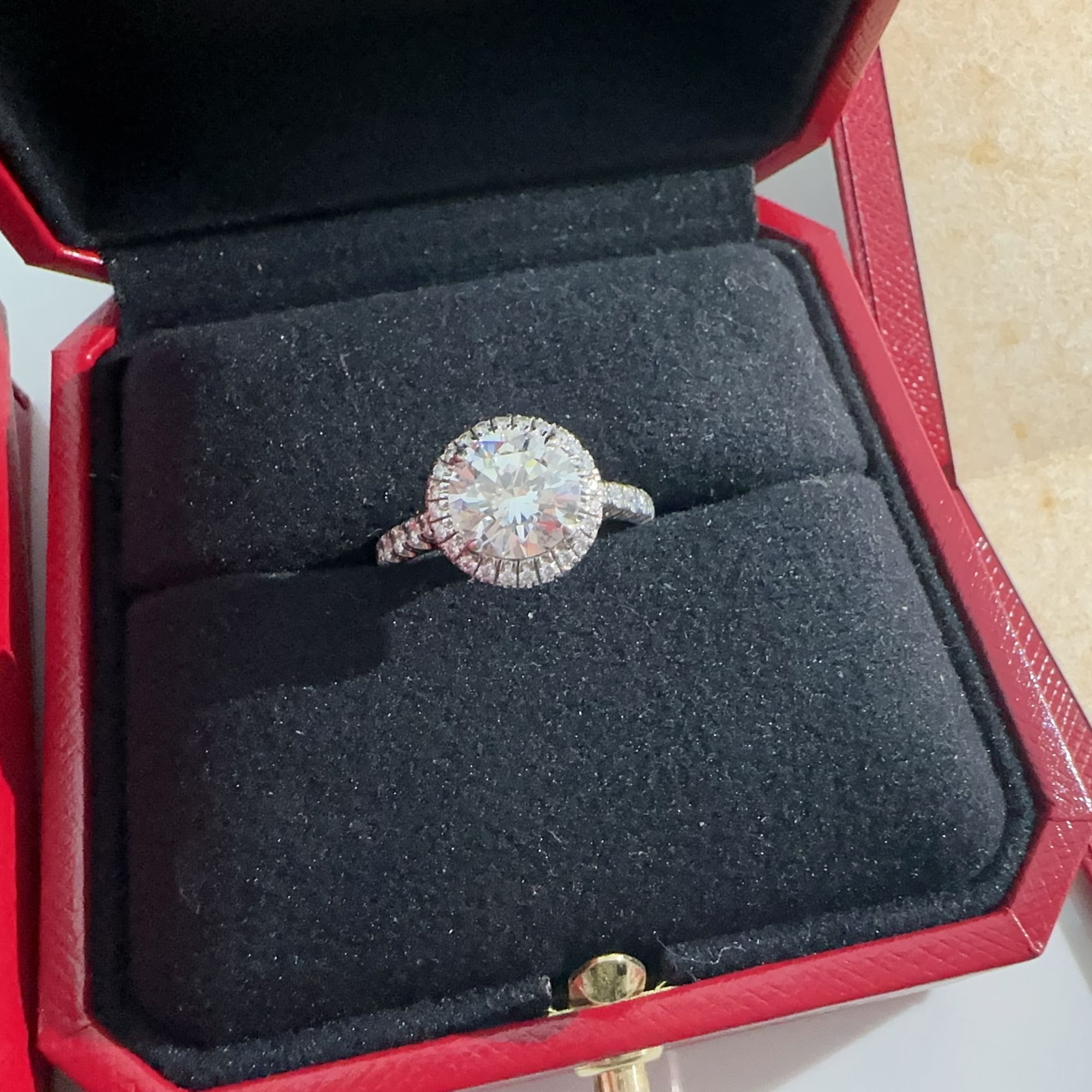 99新 Cartier/卡地亚 小花6珊 满钻戒指2.02克拉H色VVS1 3EX 56码