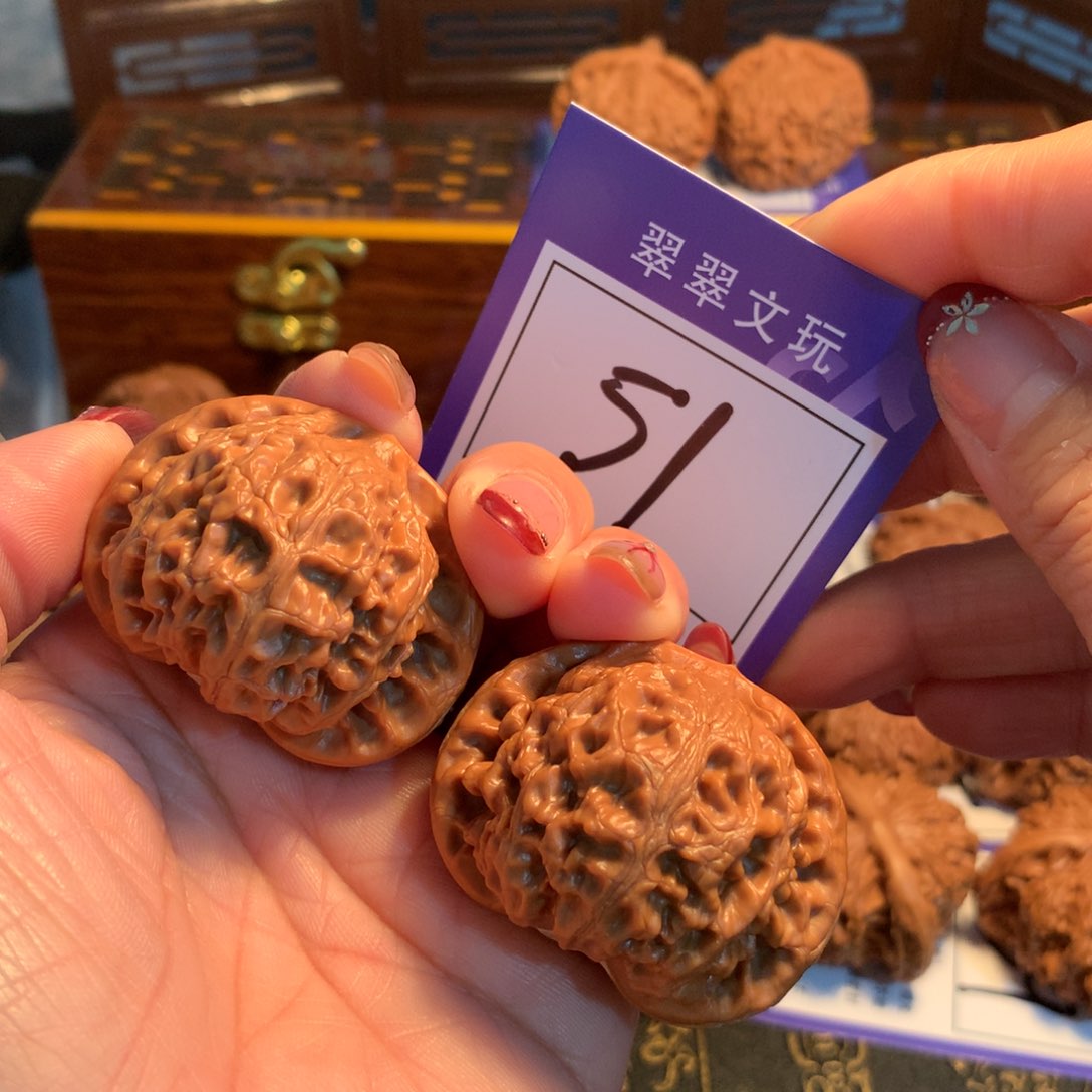 文玩核桃吊坠?*朝51号宫灯4.5