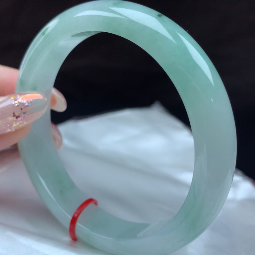 【闪购商品】翡翠手镯未镶嵌96170。