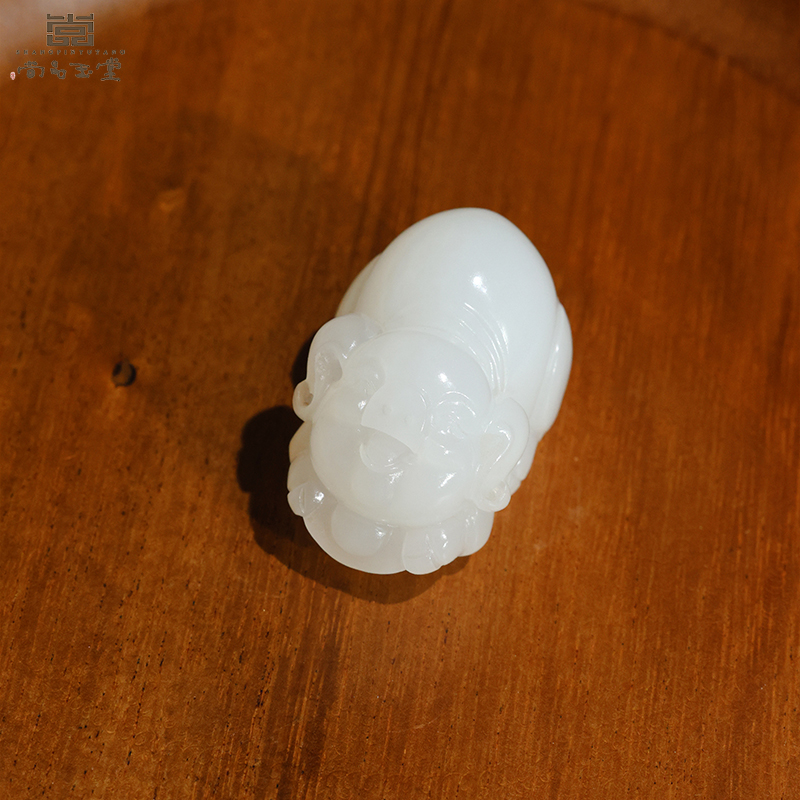 尚品玉堂【专注品质】新疆和田玉俄料白玉福猪十二生肖坠吊坠饰0410