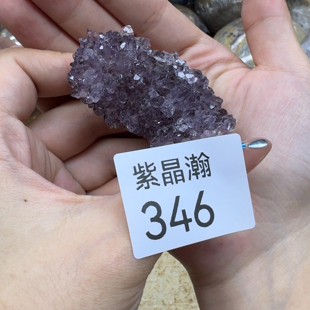 未镶嵌水晶大型摆件（非配饰）